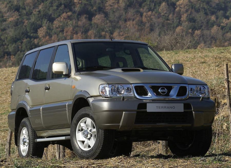  Nissan Terrano II 5-Door 1999 года  (фото 2 из 16)